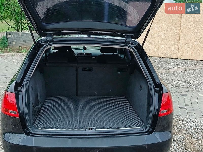 Универсал Audi A4 2005 в Южном фото 5 Универсал Audi A4 2005 в Южном