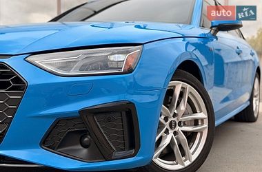 Седан Audi A4 2020 в Києві
