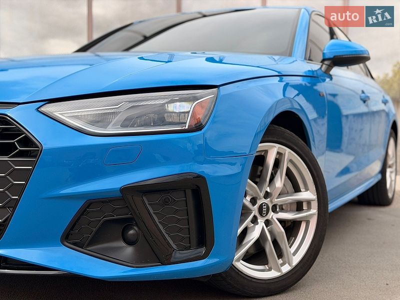 Седан Audi A4 2020 в Києві