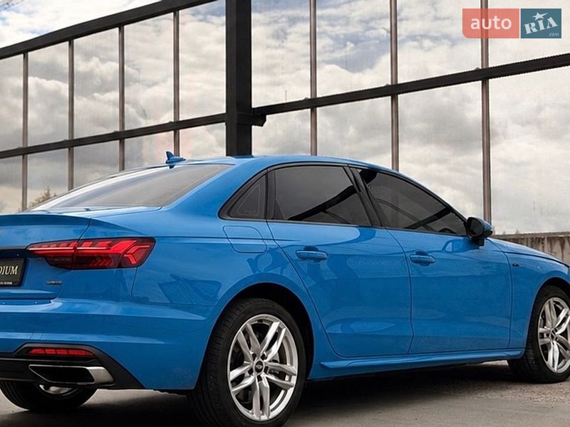Седан Audi A4 2020 в Києві