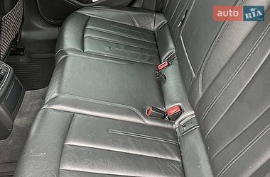 Седан Audi A4 2015 в Кам'янському