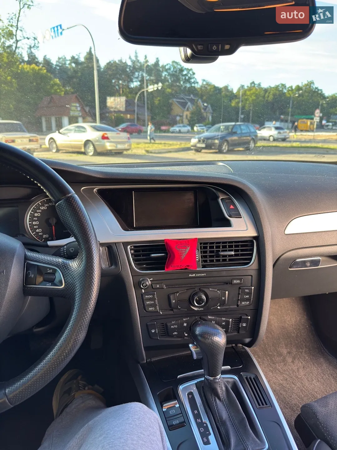2011 Audi A4 - мініатюра 20