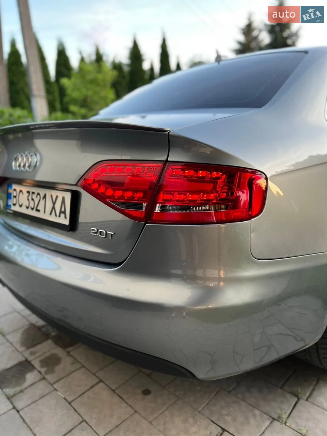 2010 Audi A4 - мініатюра 5