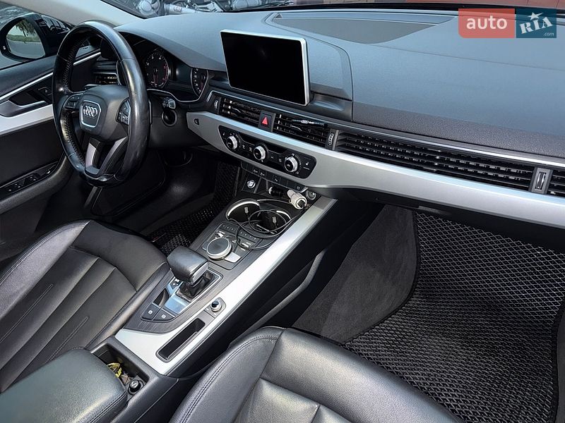 Універсал Audi A4 2017 в Кременчуці