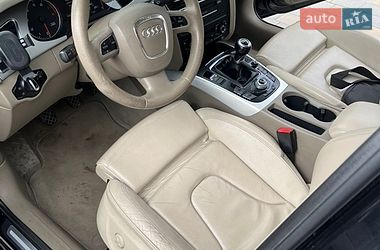 Седан Audi A4 2012 в Городку