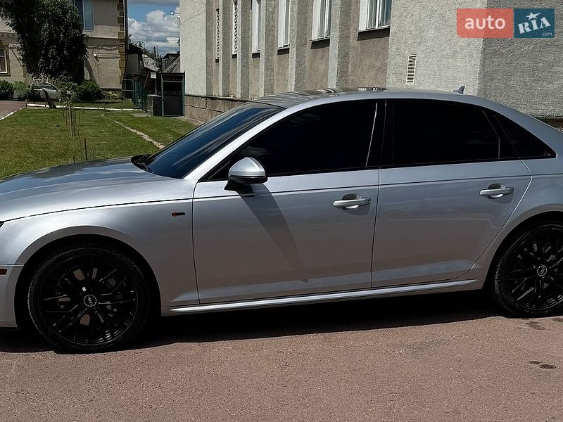 Седан Audi A4 2017 в Овручі