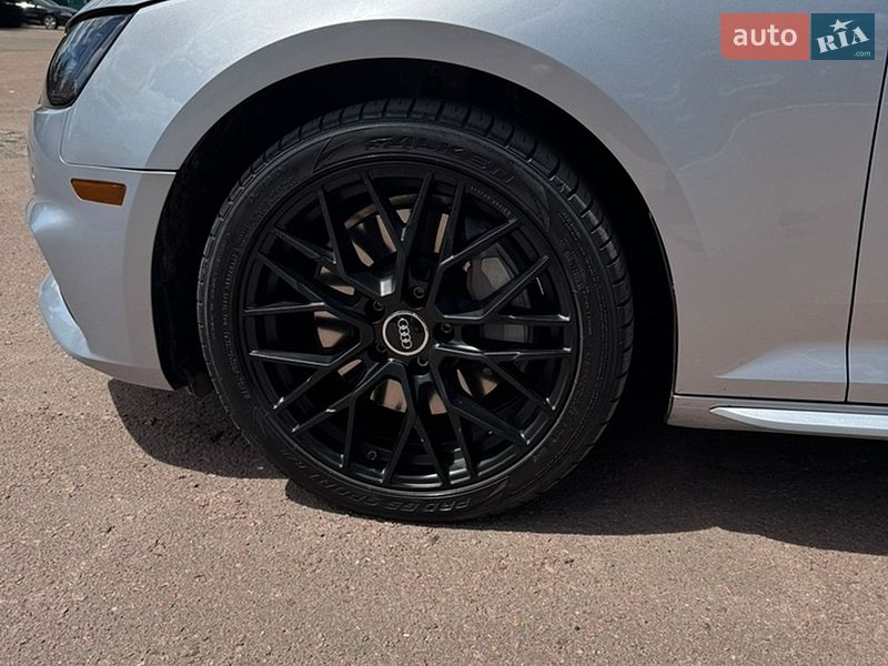 Седан Audi A4 2017 в Овручі