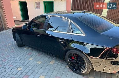 Седан Audi A4 2012 в Умані