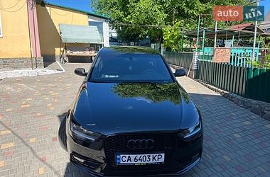 Седан Audi A4 2012 в Умані