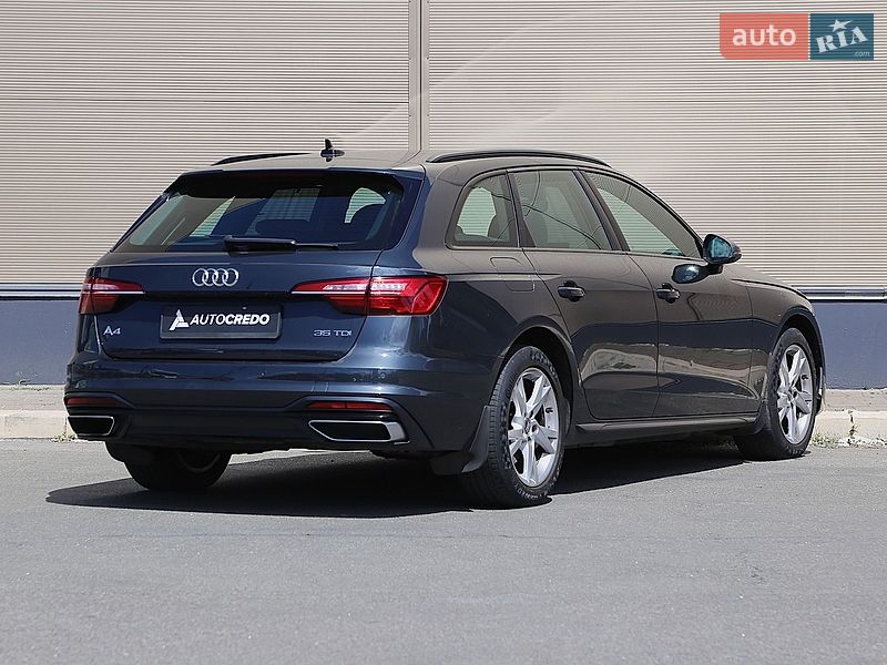 Універсал Audi A4 2020 в Києві