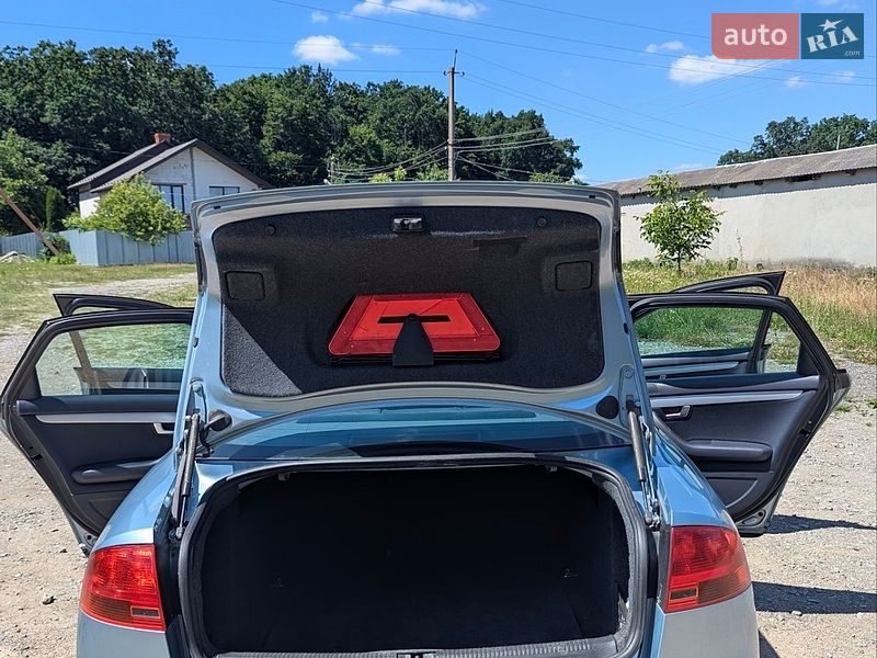Седан Audi A4 2005 в Тернополі