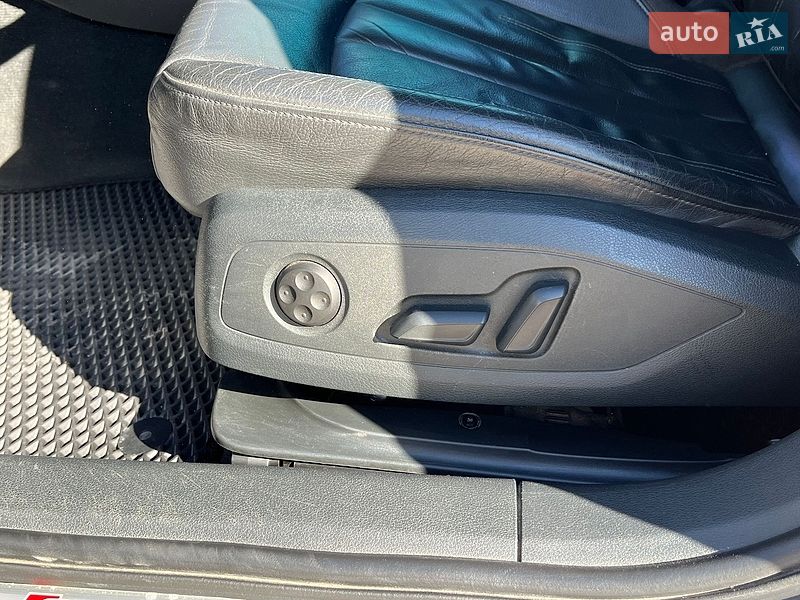 Седан Audi A4 2017 в Тернополе