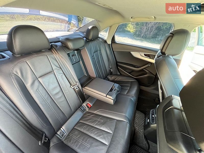 Седан Audi A4 2017 в Тернополе
