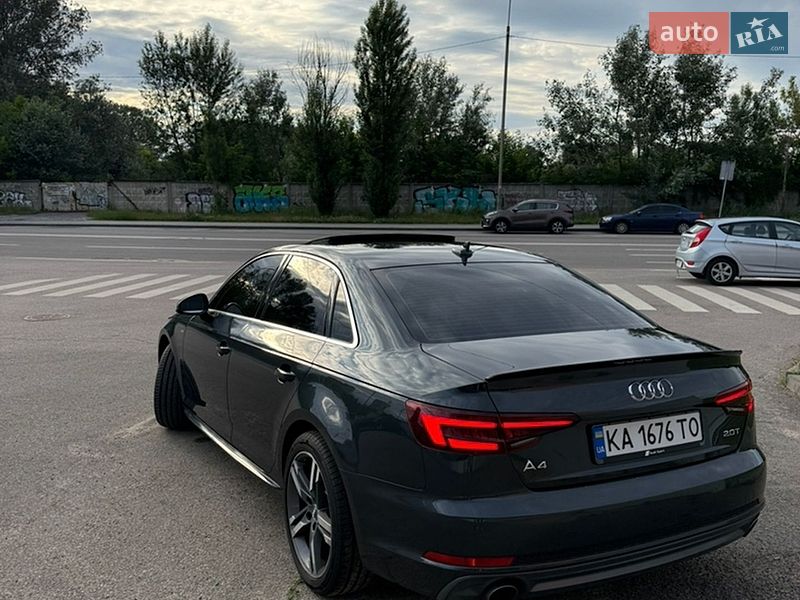 Седан Audi A4 2018 в Києві