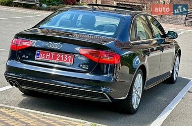 Седан Audi A4 2014 в Києві