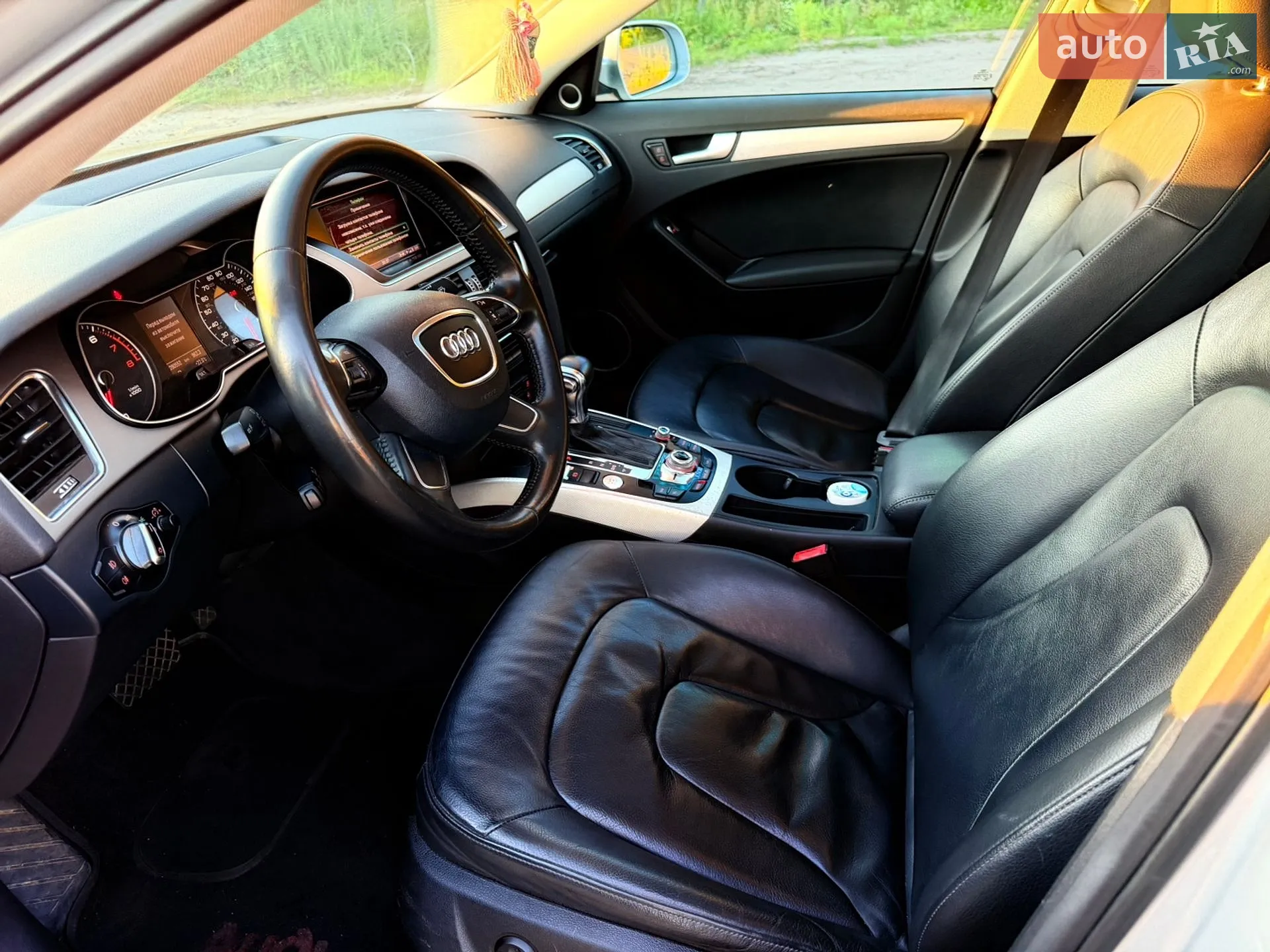 2012 Audi A4 - мініатюра 11