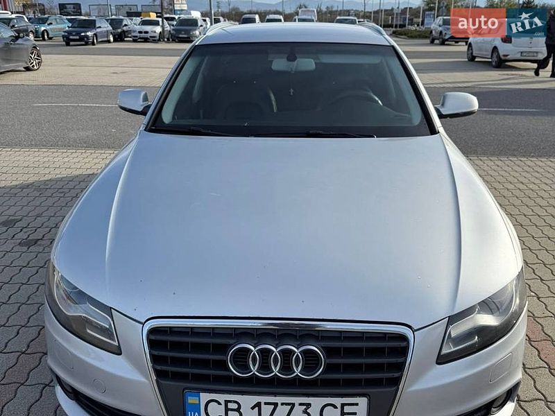 Универсал Audi A4 2010 в Ужгороде