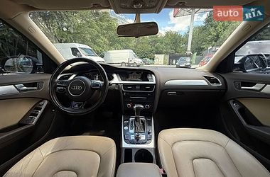 Седан Audi A4 2015 в Днепре
