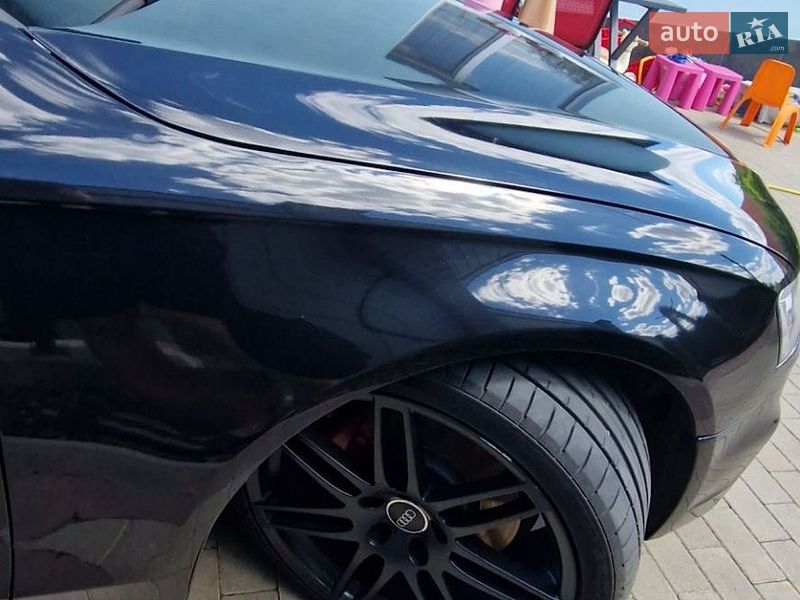Седан Audi A4 2013 в Одесі