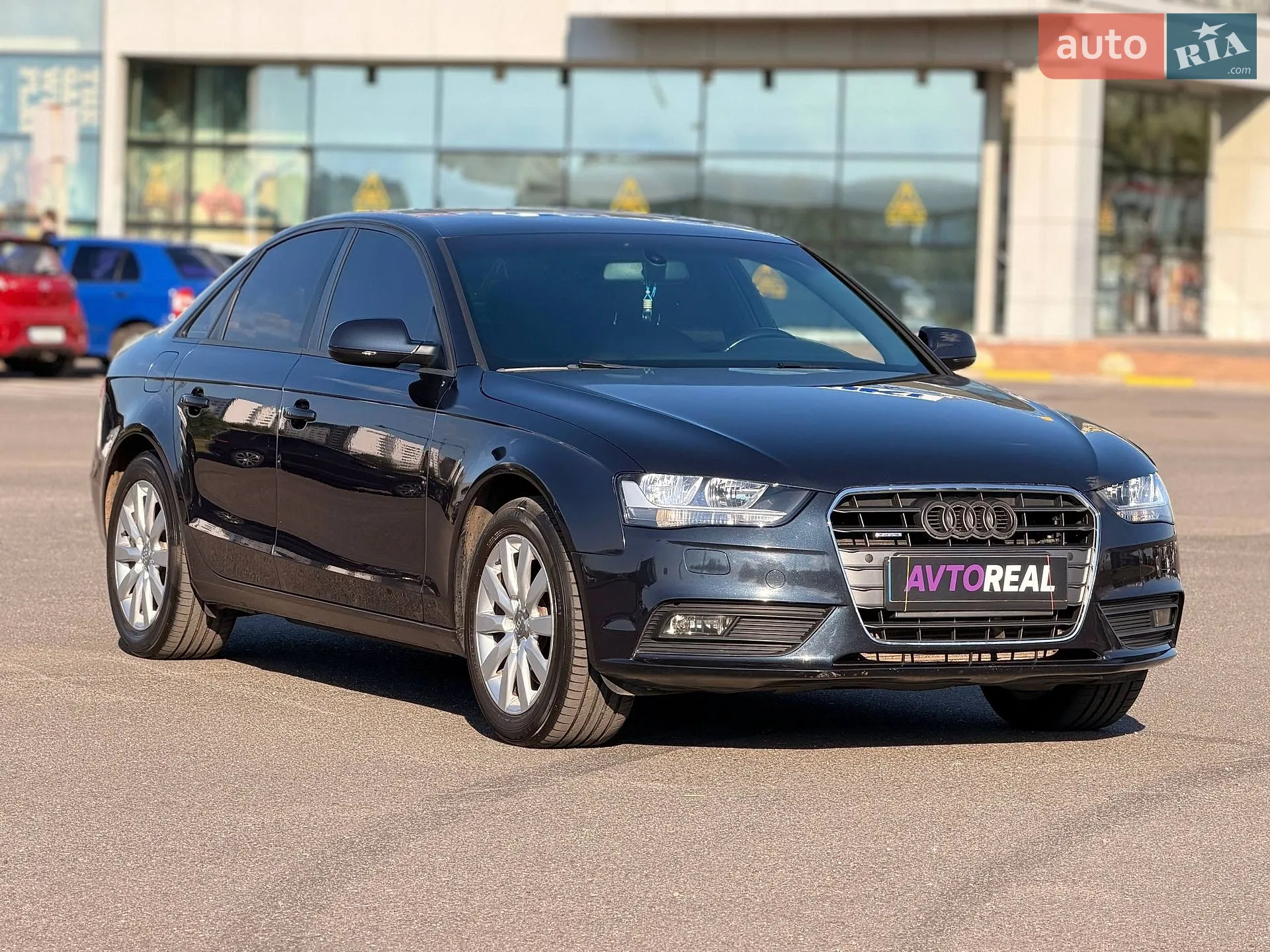 2012 Audi A4 - мініатюра 11