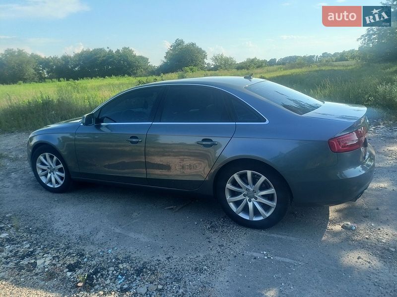 Седан Audi A4 2012 в Киеве фото 2 Седан Audi A4 2012 в Киеве