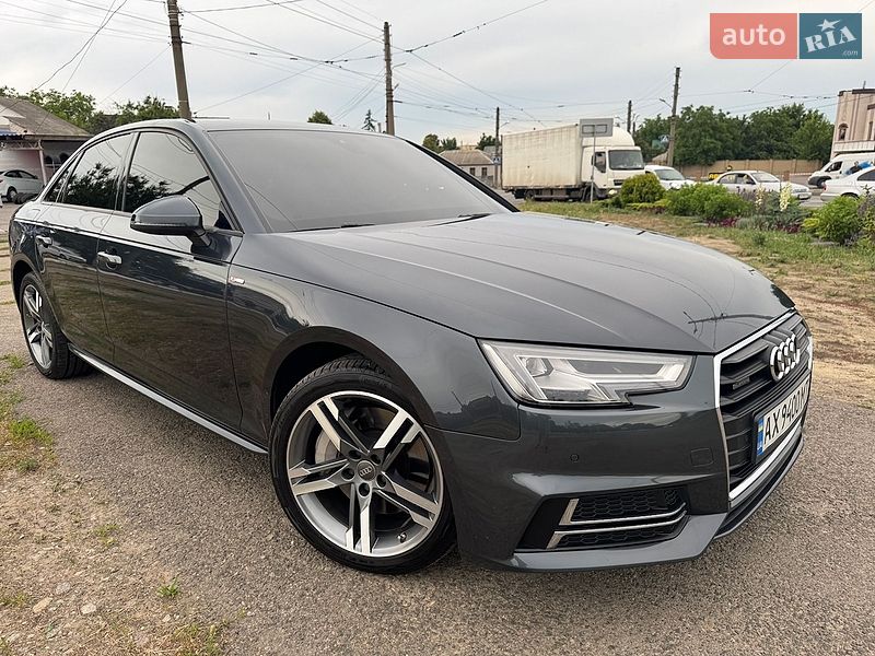 Audi A4 2018 Audi A4 2018