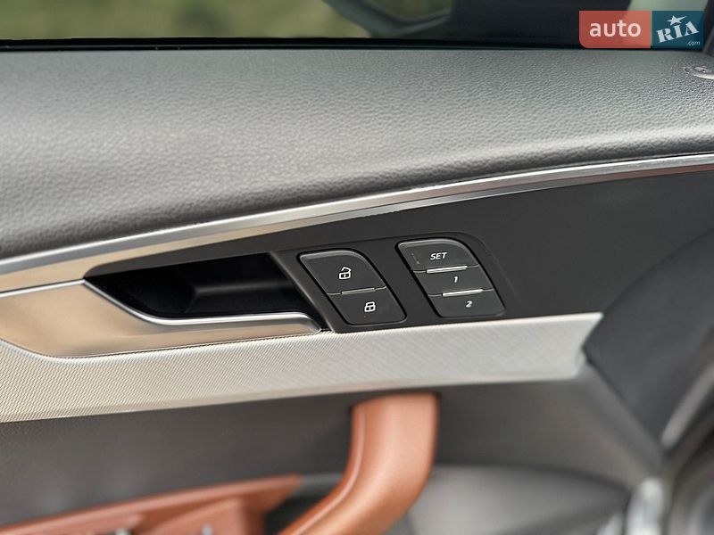 Седан Audi A4 2018 в Харькове