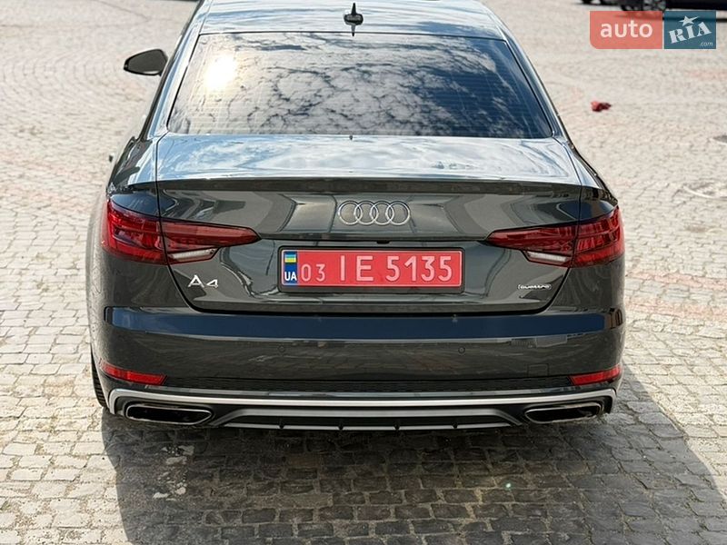 Седан Audi A4 2018 в Луцьку