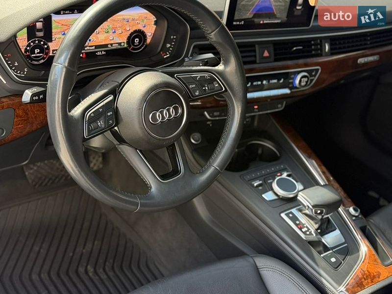 Седан Audi A4 2018 в Луцьку