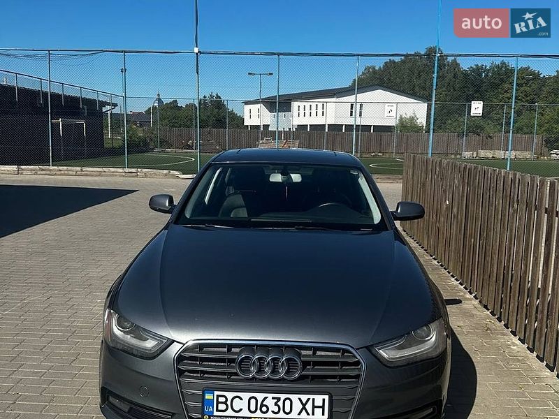 Audi A4 2012 Audi A4 2012