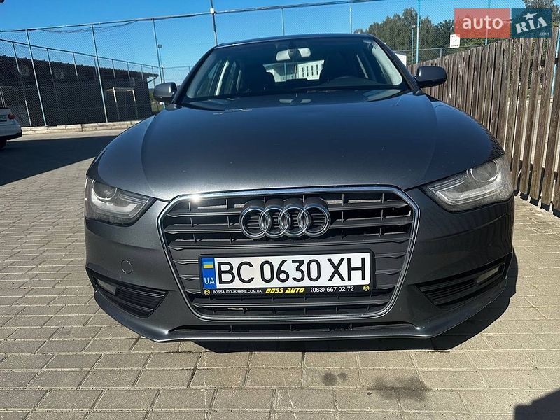 Седан Audi A4 2012 в Львове фото 2 Седан Audi A4 2012 в Львове
