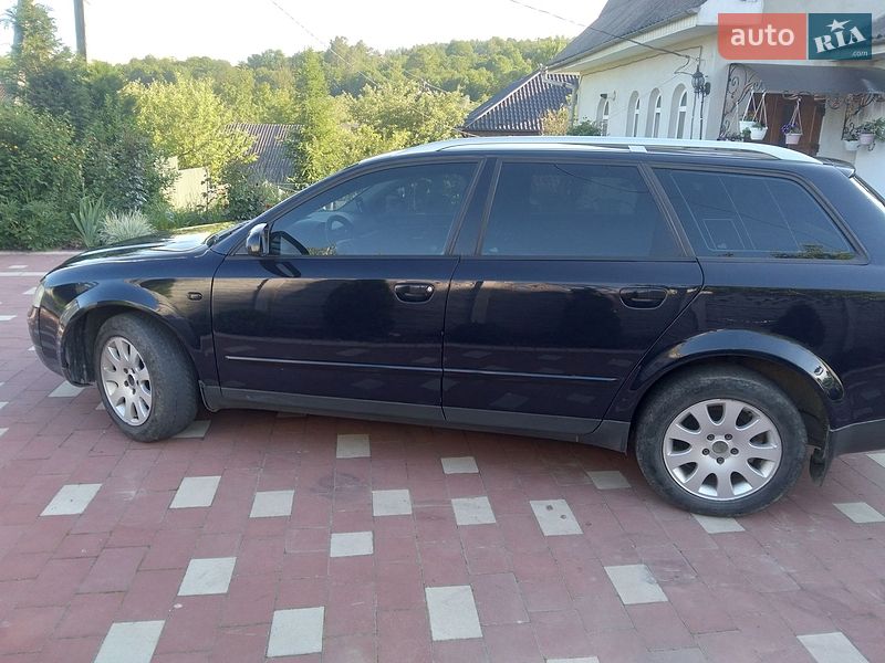 Универсал Audi A4 2002 в Надворной