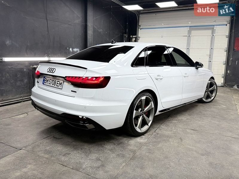 Седан Audi A4 2024 в Львові