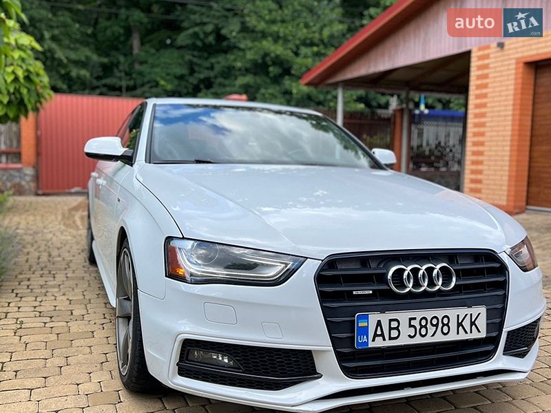 Седан Audi A4 2014 в Вінниці