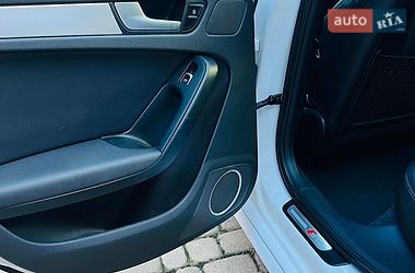 Седан Audi A4 2014 в Вінниці