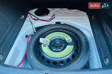 Седан Audi A4 2014 в Вінниці