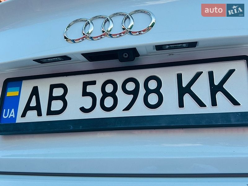 Седан Audi A4 2014 в Вінниці