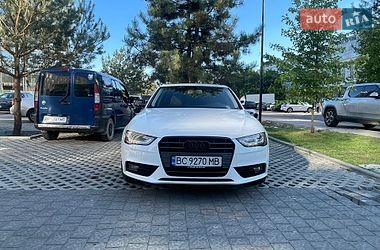 Седан Audi A4 2013 в Львові