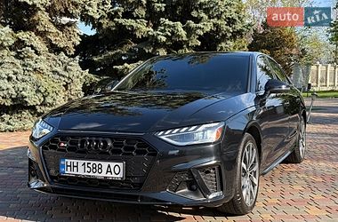 Седан Audi A4 2021 в Одесі