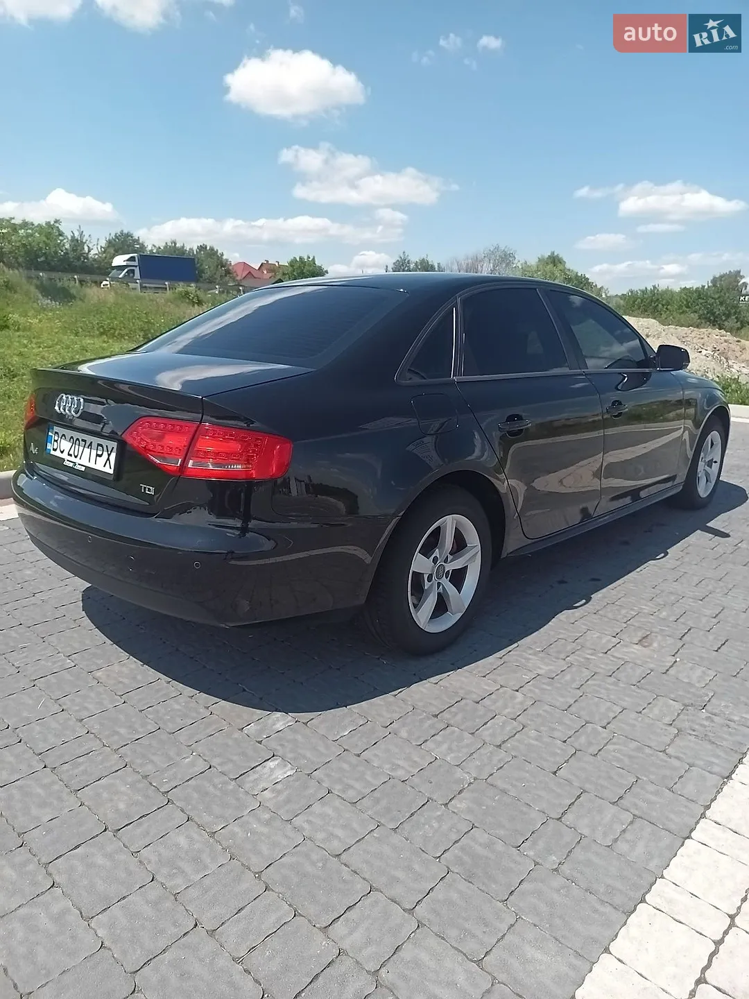 2012 Audi A4 - мініатюра 9