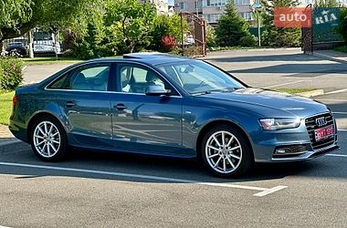 Седан Audi A4 2016 в Киеве