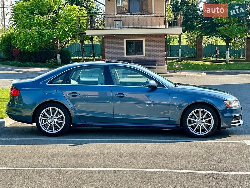 Седан Audi A4 2016 в Киеве