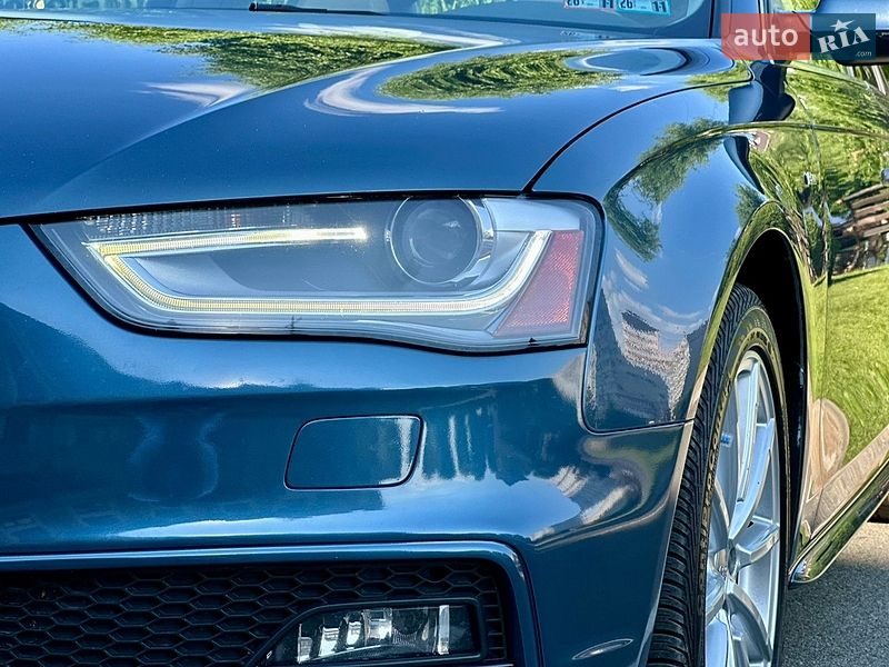 Седан Audi A4 2016 в Киеве