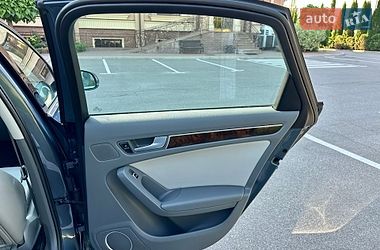 Седан Audi A4 2016 в Киеве