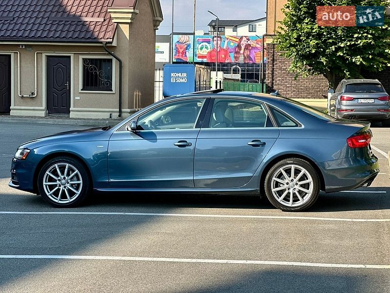 Седан Audi A4 2016 в Киеве