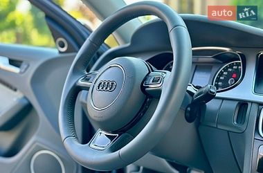 Седан Audi A4 2016 в Киеве