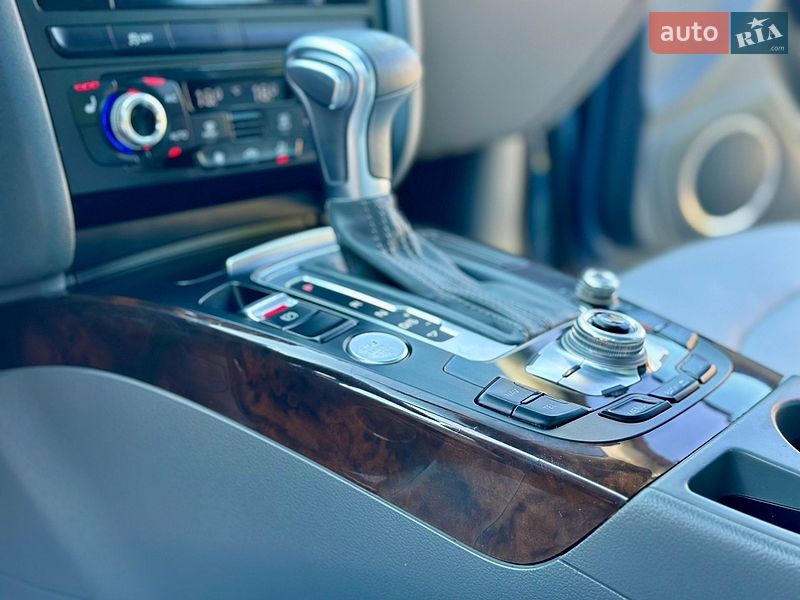 Седан Audi A4 2016 в Киеве