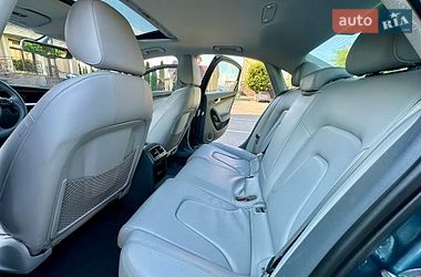 Седан Audi A4 2016 в Киеве