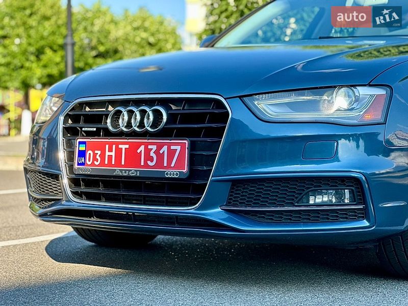 Седан Audi A4 2016 в Киеве