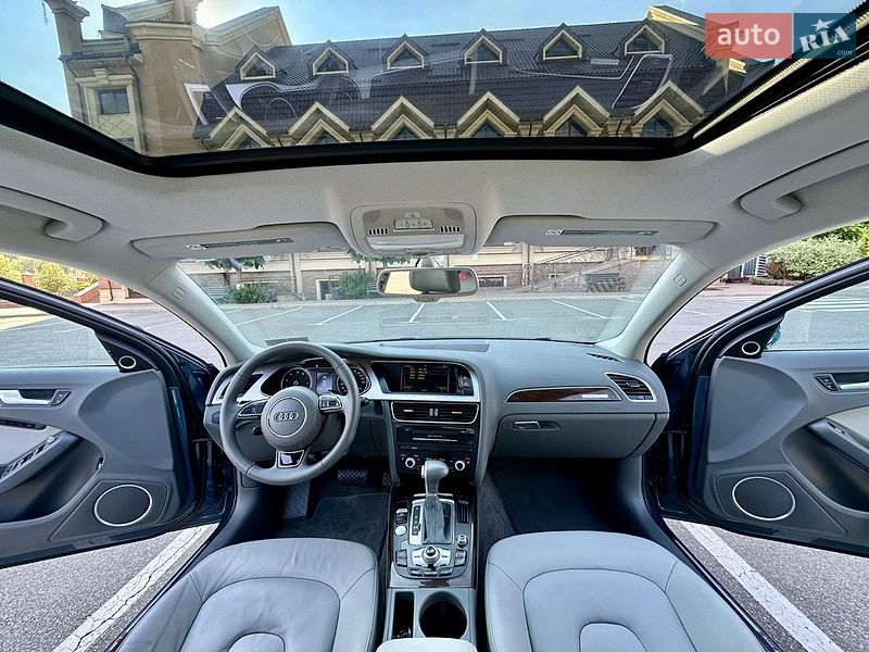Седан Audi A4 2016 в Киеве